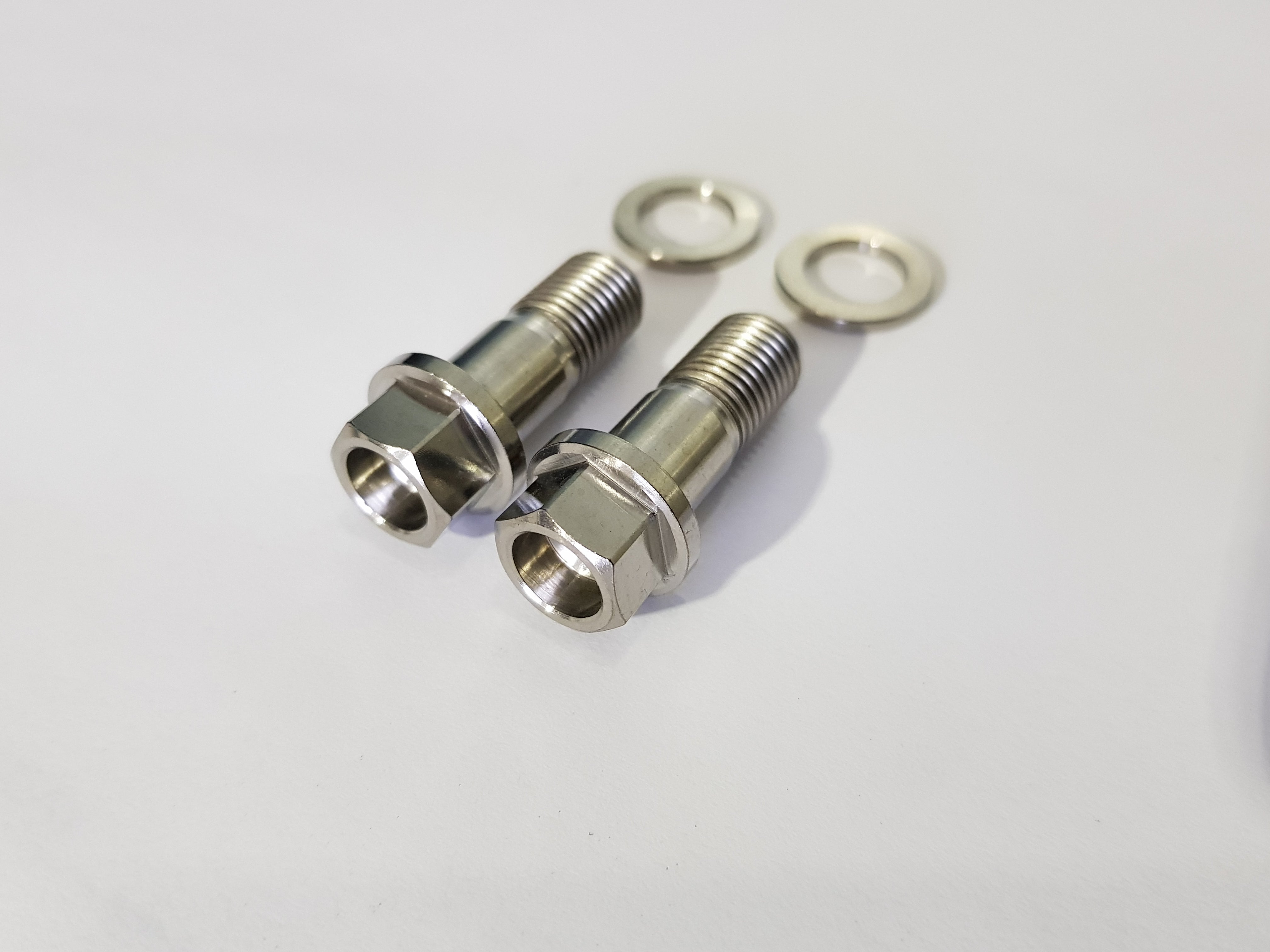 Reduced hex steering box clamp to chassis kit 7/16 hex
